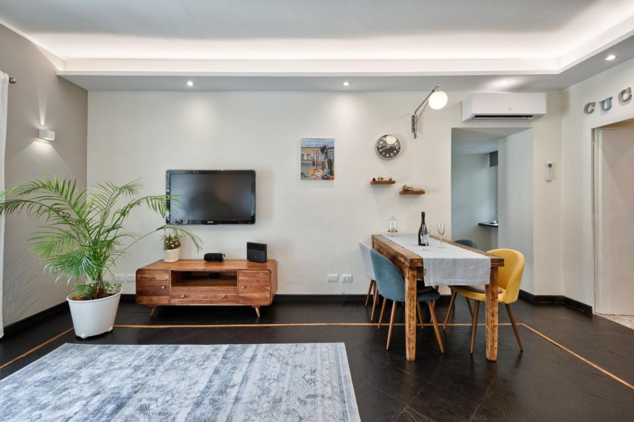 Acadamis - Garibaldi 9 Bis Apartment Turin Bagian luar foto