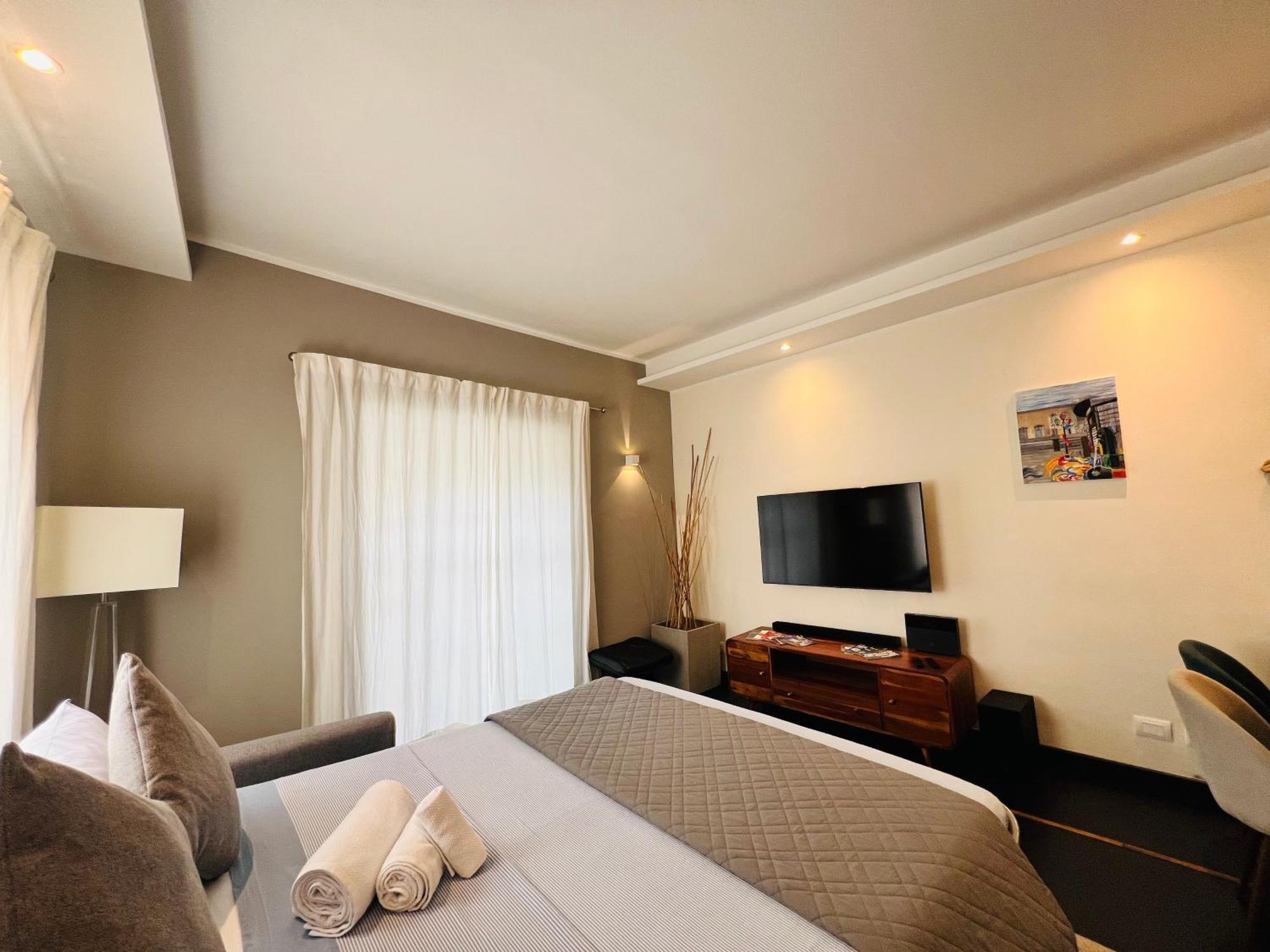 Acadamis - Garibaldi 9 Bis Apartment Turin Bagian luar foto